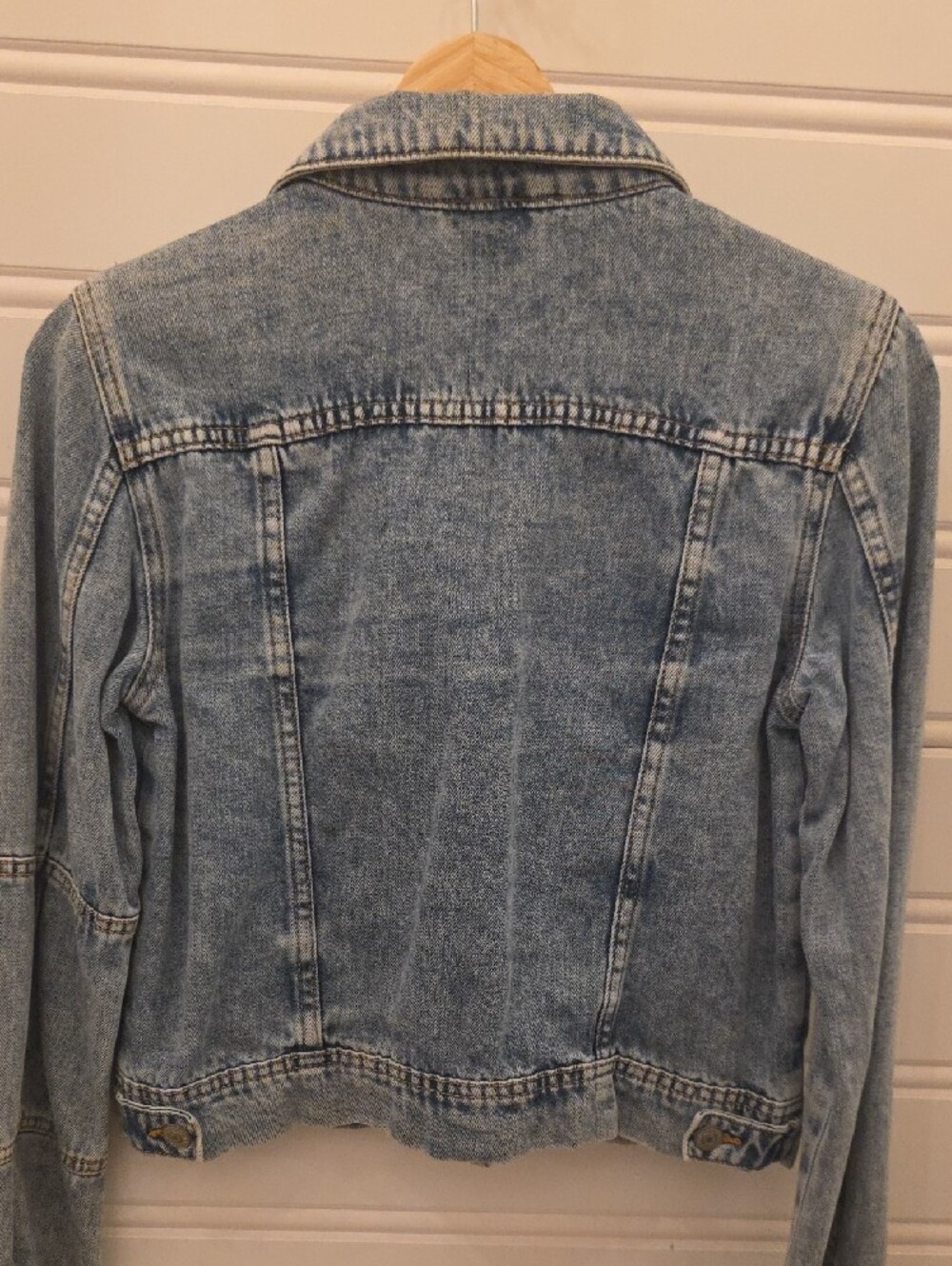 Free PEOPLE Classic Light Blue Denim Jacket - Women's - Picture 3 of 6